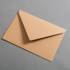 Colorplan Briefumschläge DIN B6 nassklebend spitze Klappe Cappuccino