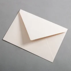 Colorplan Briefumschläge DIN B6 nassklebend spitze Klappe Sand