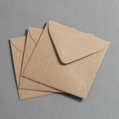 Kraftpapier Muskat Briefumschläge quadratisch 100 x 100 mm nassklebend