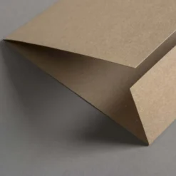 Kraftpapier Muskat Klappkarten quadratisch 148 x 150 mm